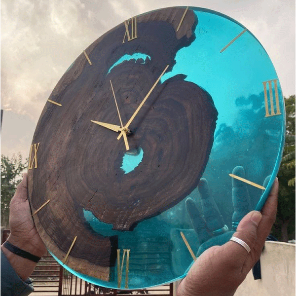 Gift Article - Clock